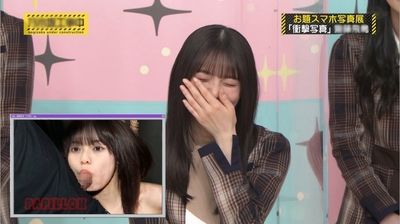 Saito Asuka - pubilc blowjob