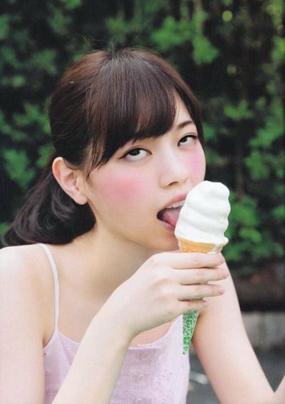 Nishino Nanase - ahegao face