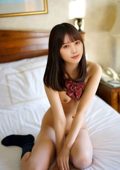 Yoda Yuki - nude