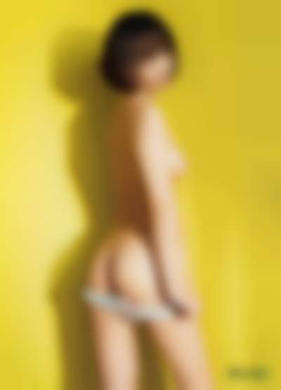 Iori Moe - nude