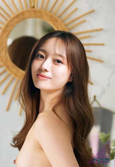 Umezawa Minami - naked